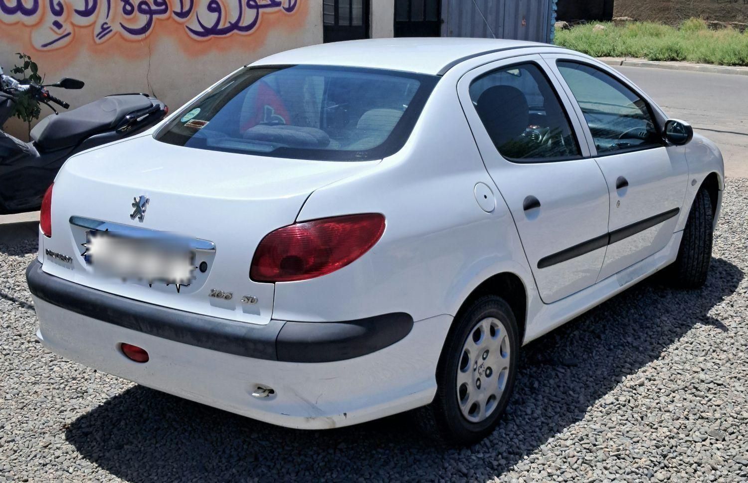 پژو ۲۰۶ صندوق دار v8 - 1399