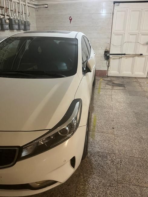 کیا سراتو 2.0 لیتر اتوماتیک GT لاین - 2017