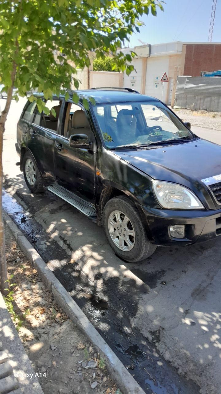 ام وی ام X33 دنده‌ای ساده - 2011