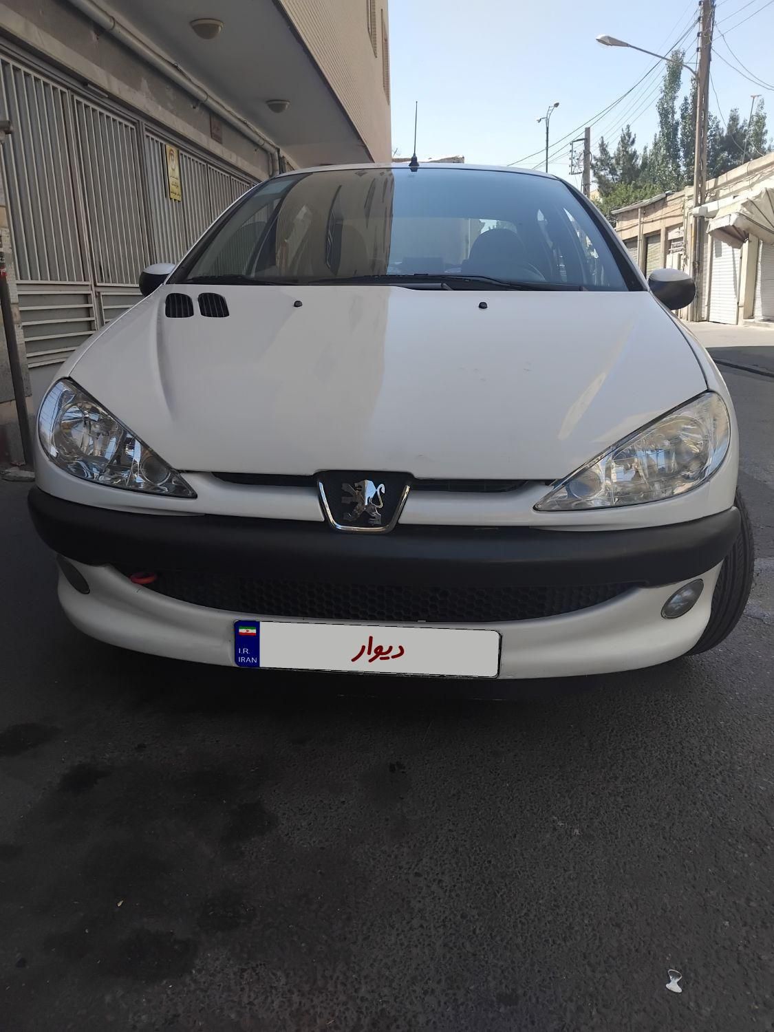 پژو ۲۰۶ صندوق دار v8 - 1394