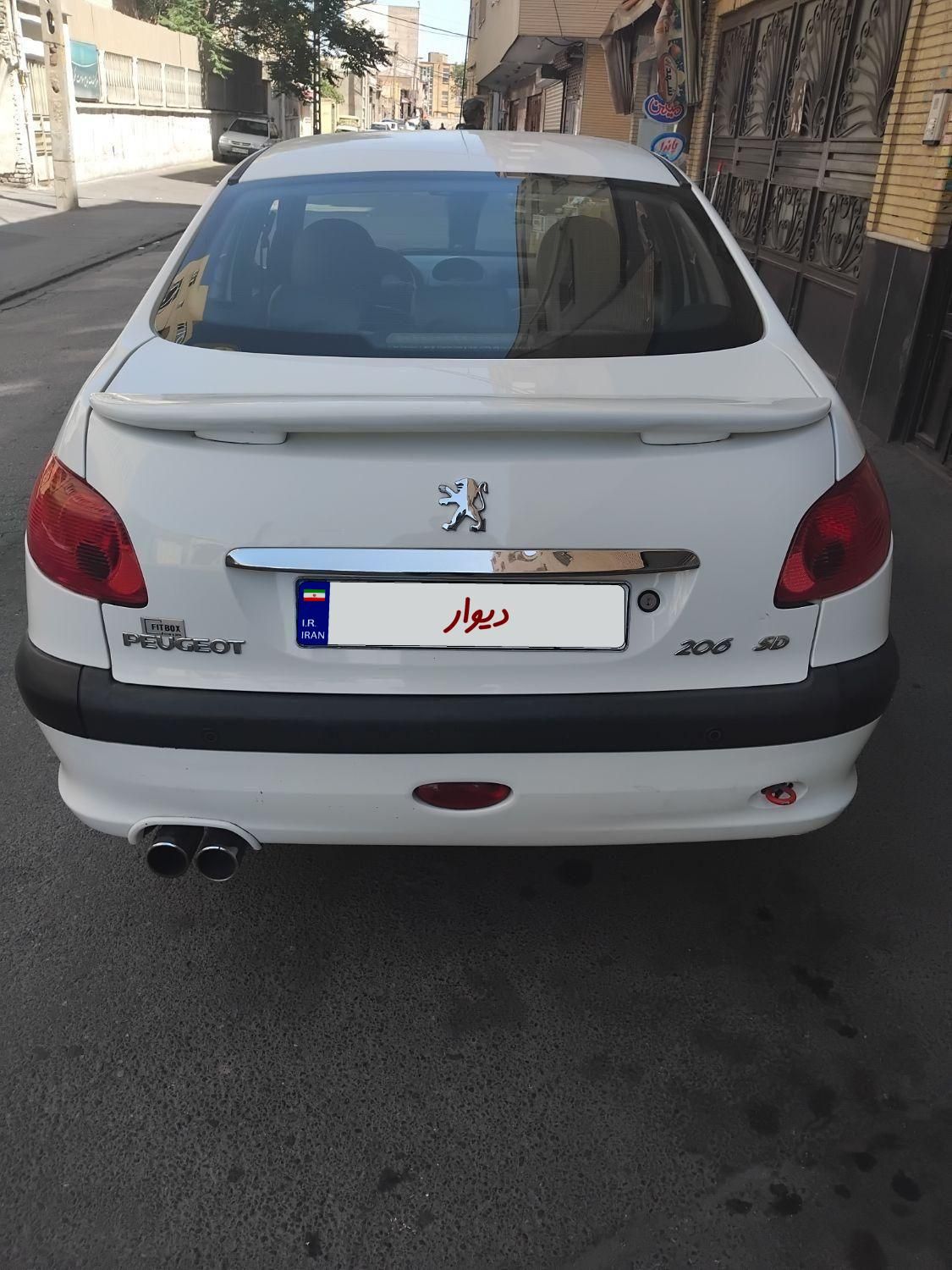 پژو ۲۰۶ صندوق دار v8 - 1394