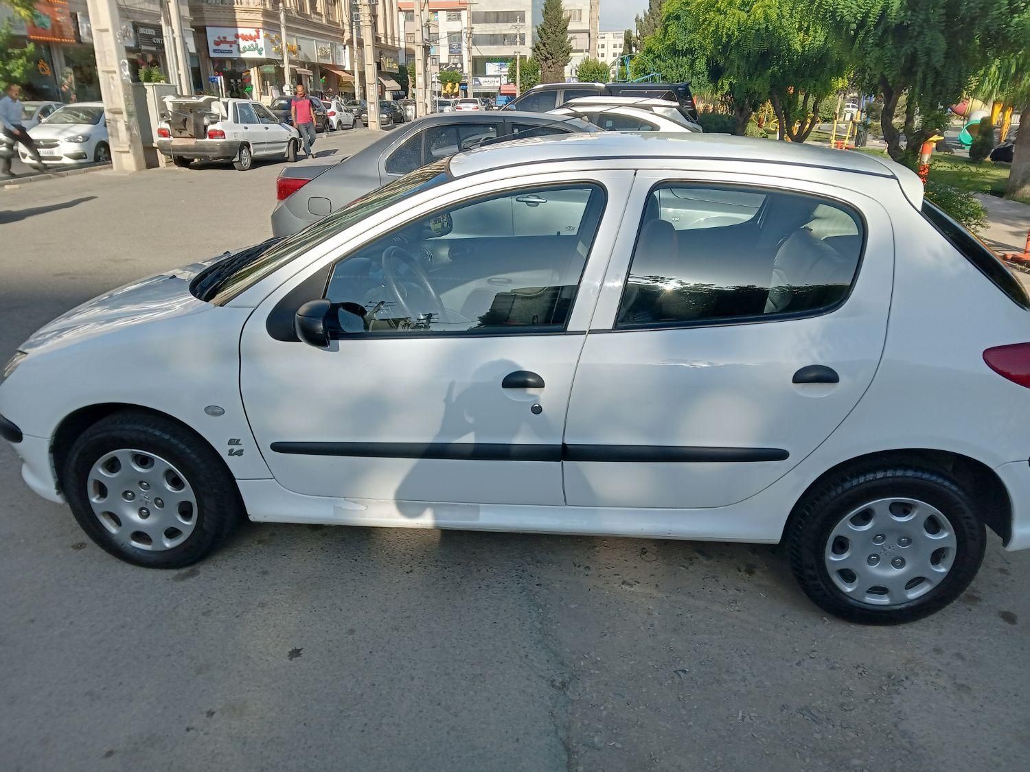 پژو 206 تیپ 2 - 1398