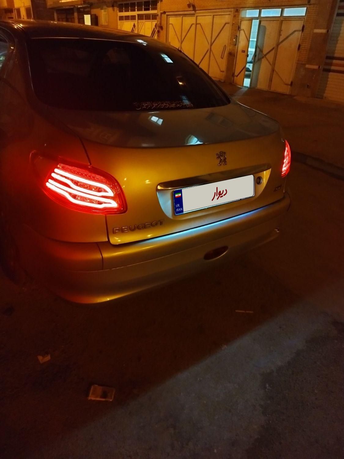 پژو ۲۰۶ صندوق دار v2 - 1386