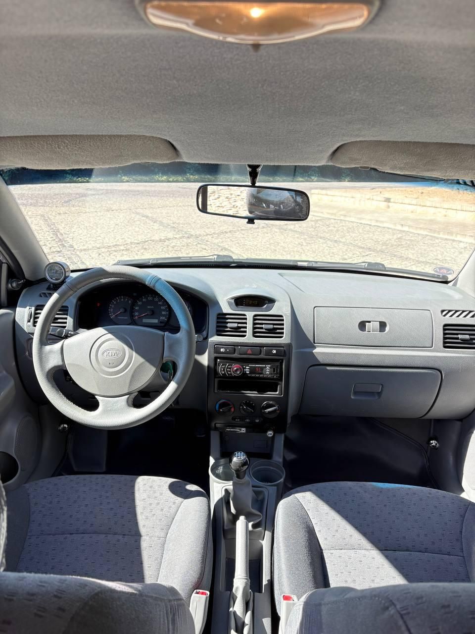 کیا ریو مونتاژ دنده ای LS - 2010