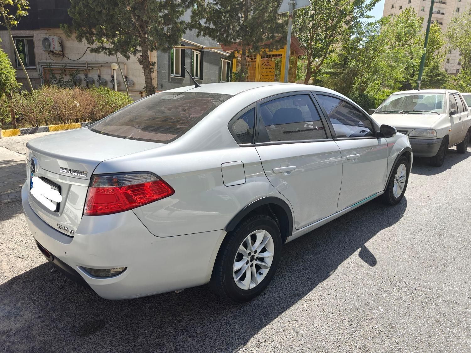 برلیانس H330 اتوماتیک 1500 - 2016