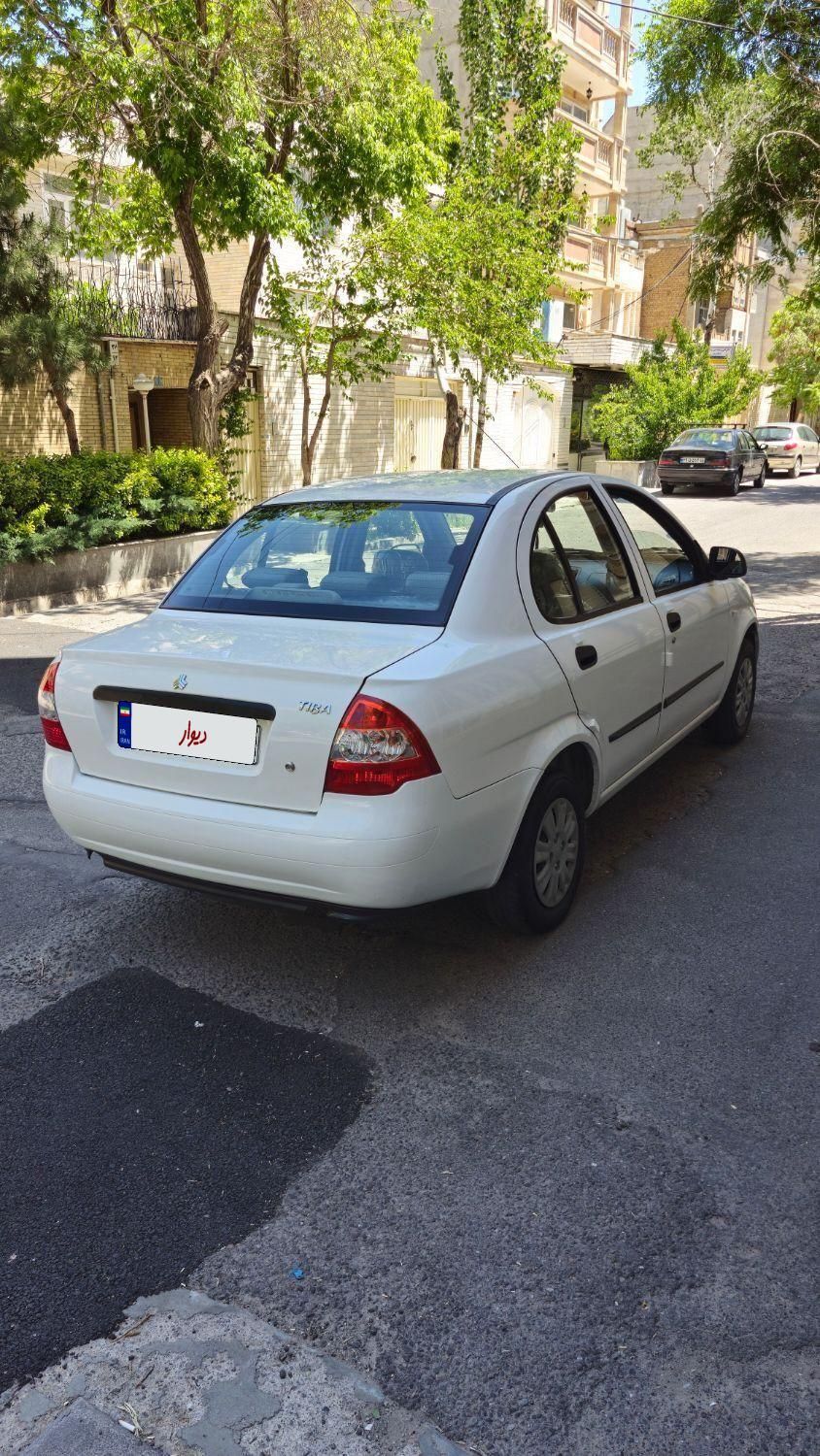 تیبا صندوق دار SX - 1400
