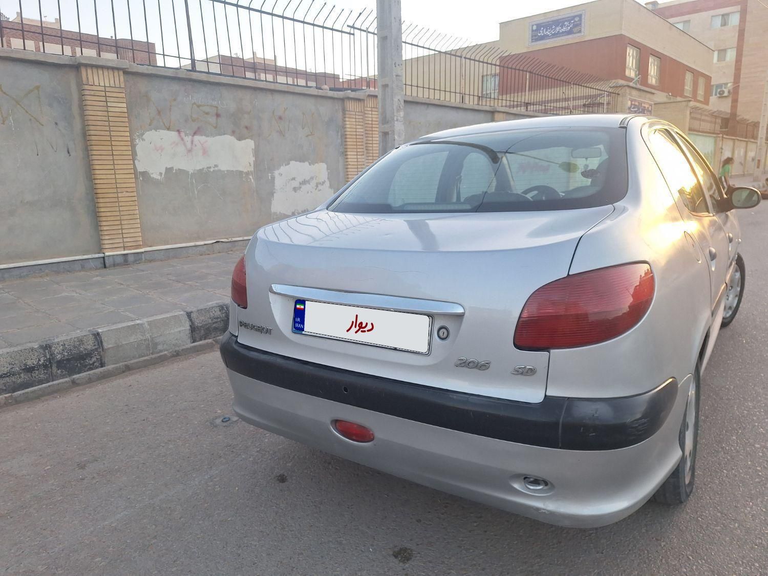 پژو ۲۰۶ صندوق دار v20 - 1388