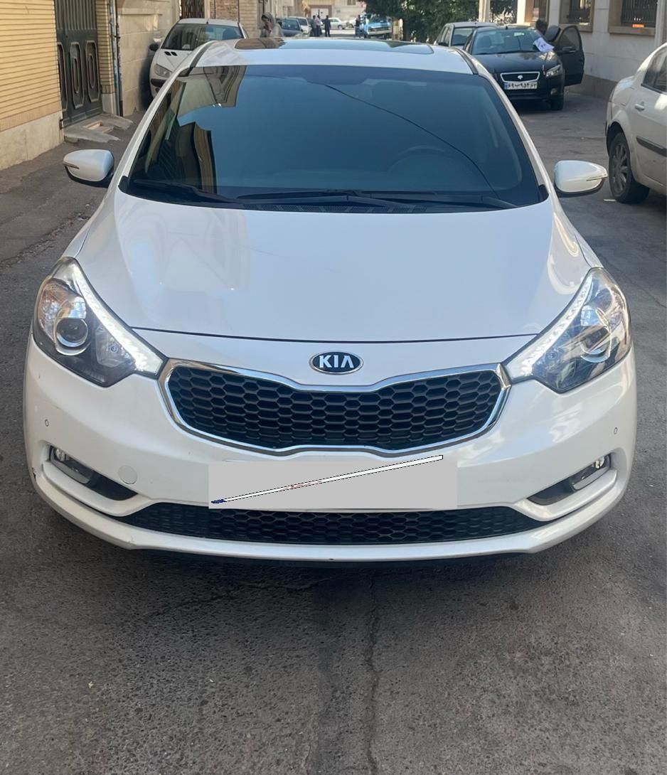 کیا سراتو 2.0 لیتر اتوماتیک GT لاین - 2015