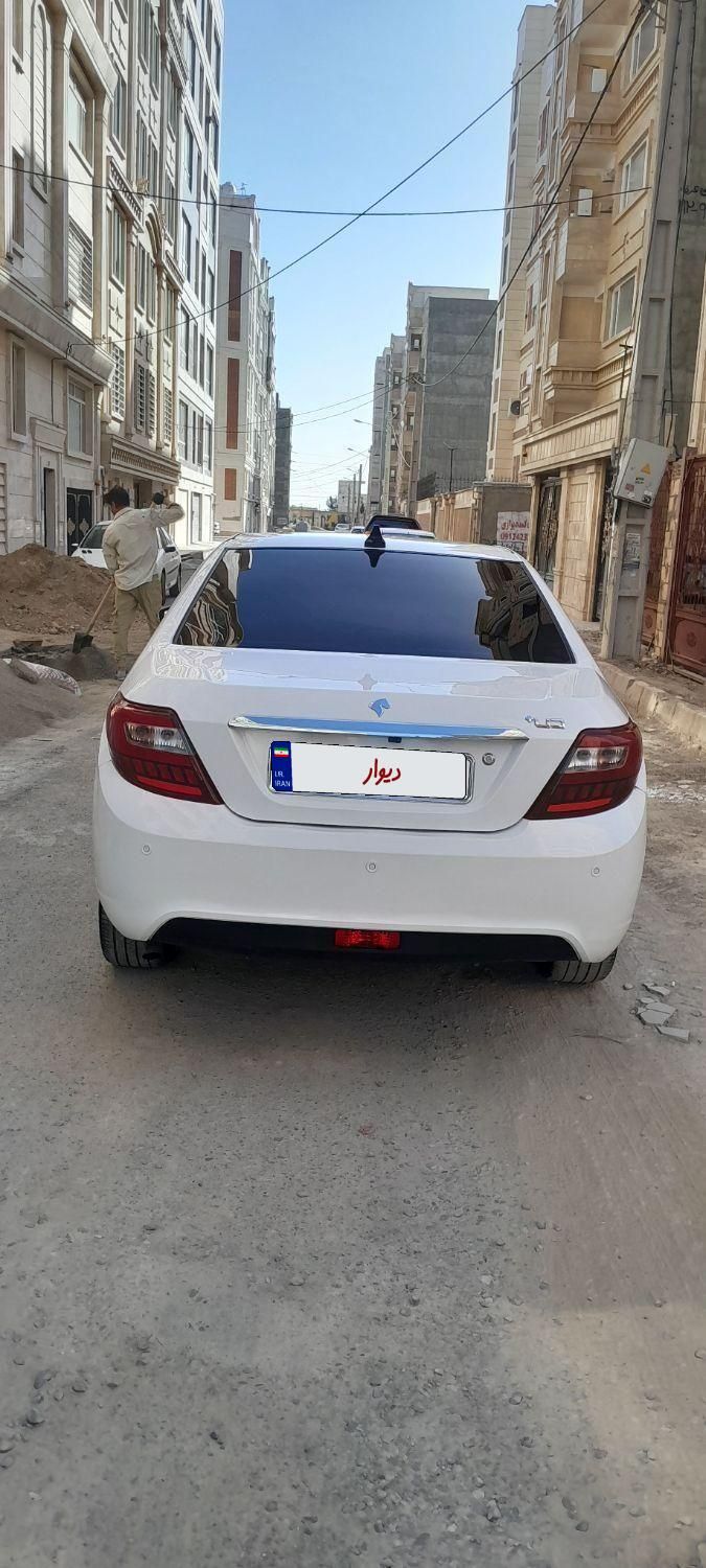 دنا پلاس توربو اتوماتیک - 1402