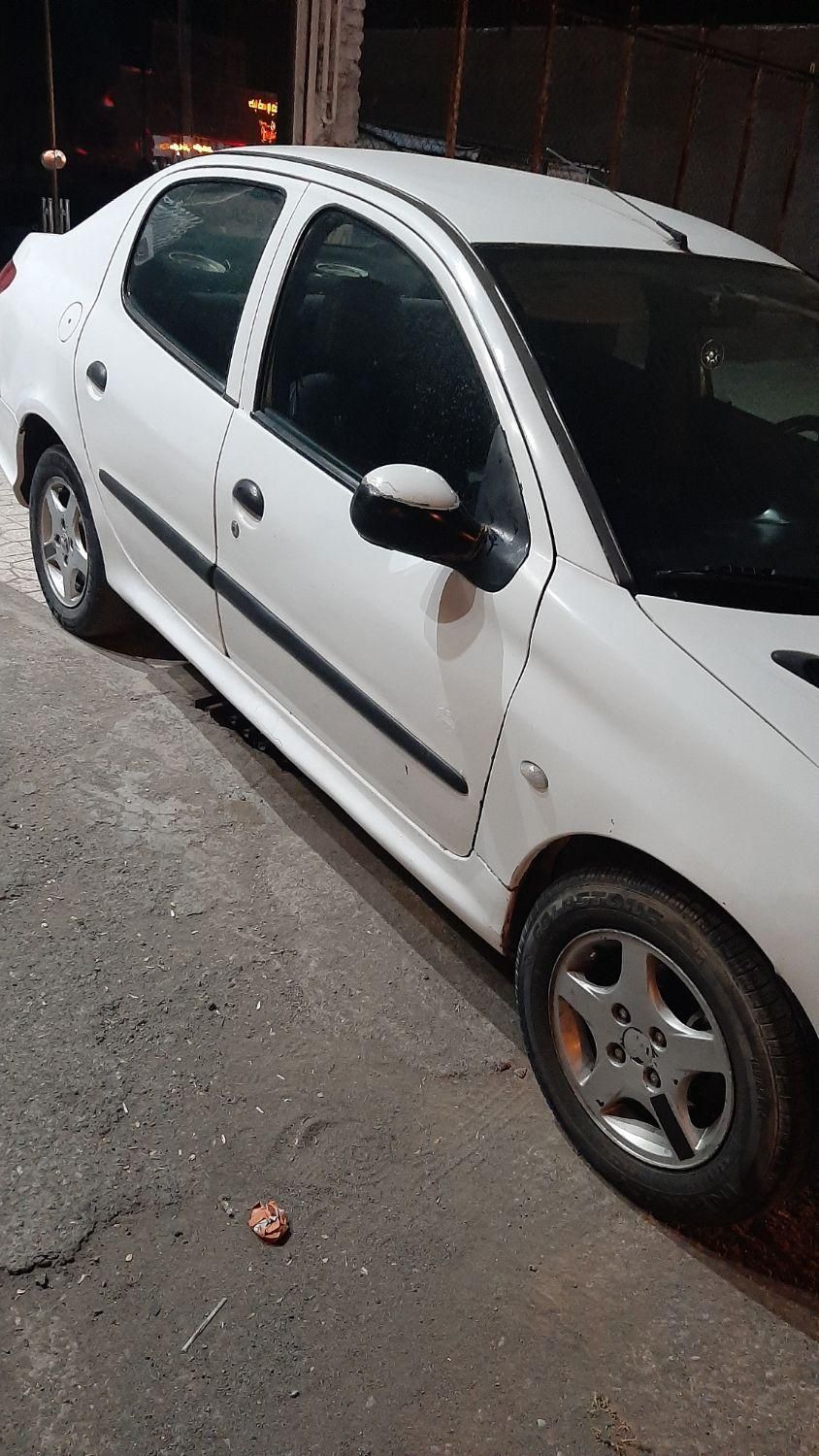 پژو ۲۰۶ صندوق دار v20 - 1389