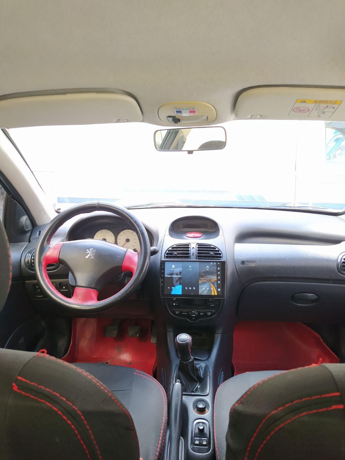 پژو ۲۰۶ صندوق دار v8 - 1386