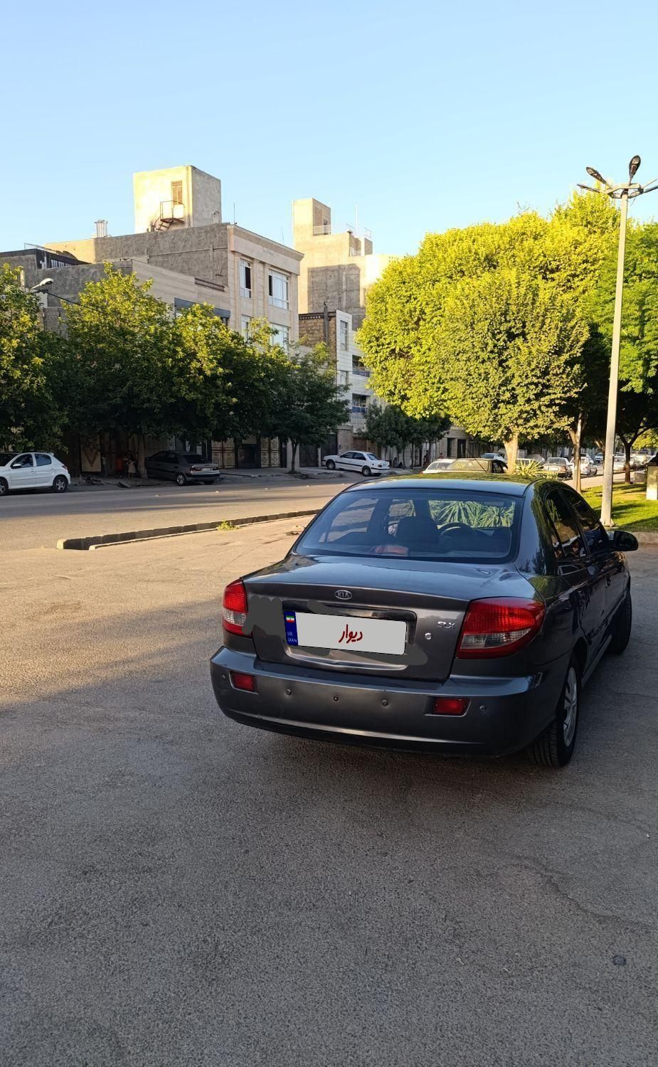 کیا ریو صندوقدار نیمه فول UB - 2009