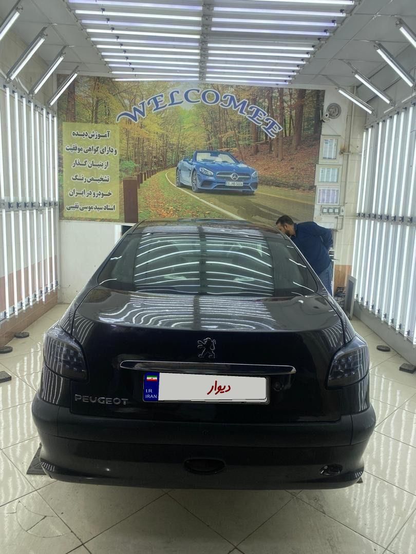 پژو ۲۰۶ صندوق دار v8 - 1392