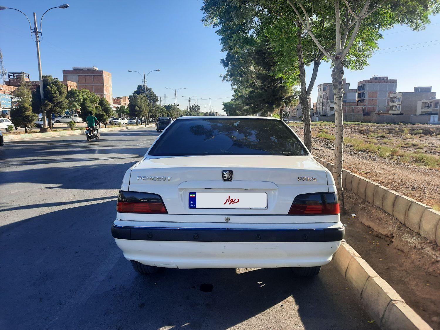 پژو پارس سال - 1392