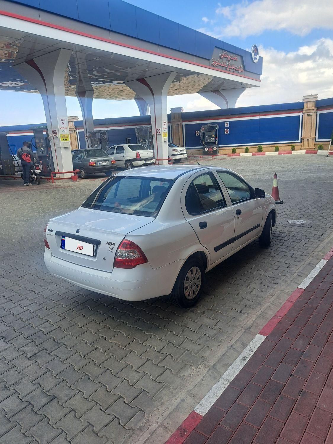تیبا صندوق دار SX - 1391