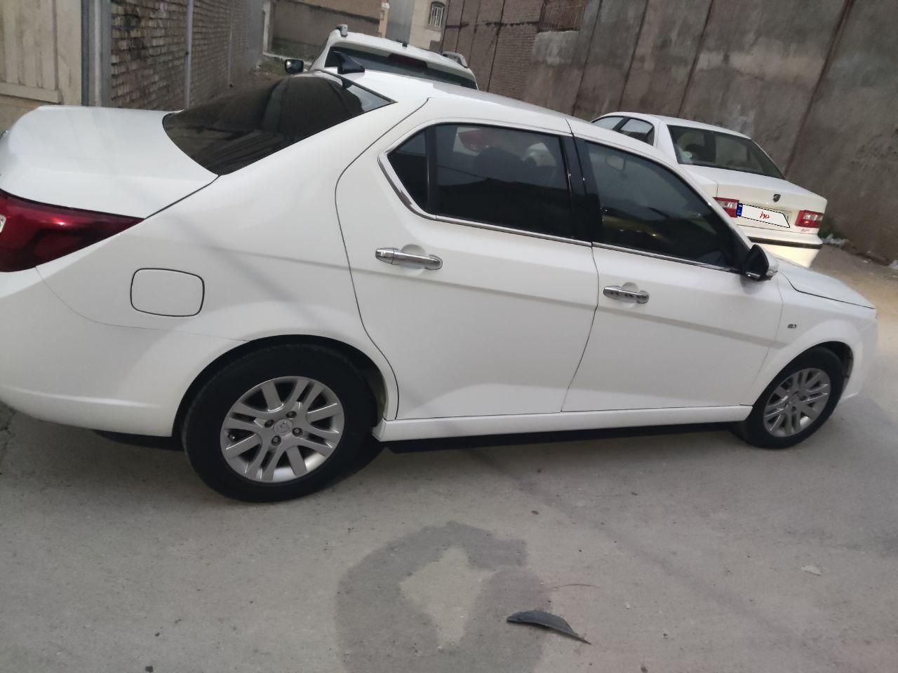 دنا پلاس تیپ ۲ سانروف ۴ ایربگ - 1399