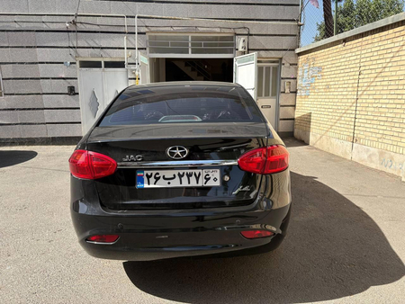 جک J4 اتوماتیک ساده - 1402