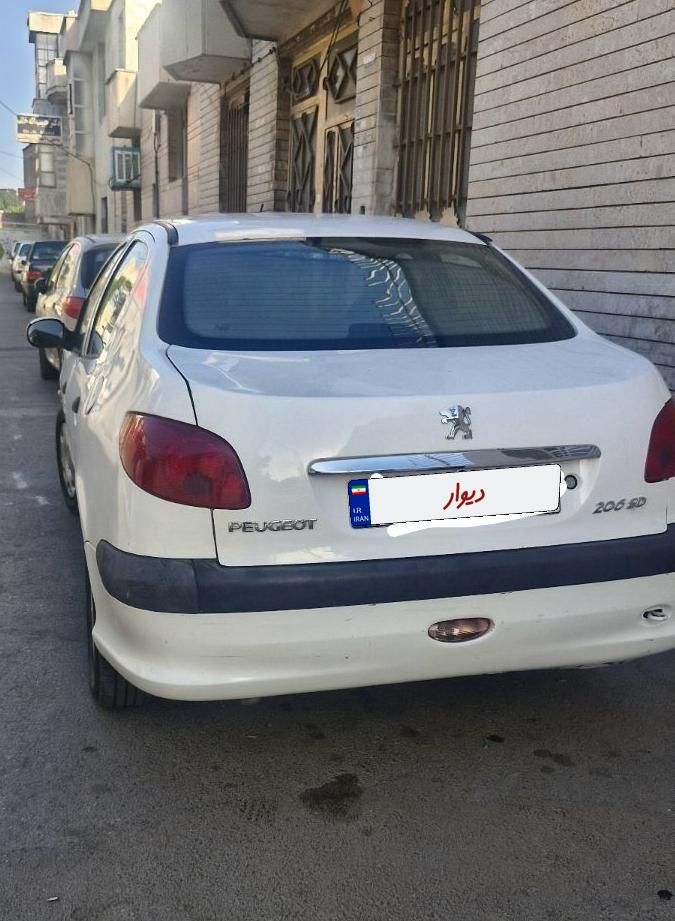 پژو ۲۰۶ صندوق دار v1 - 1390
