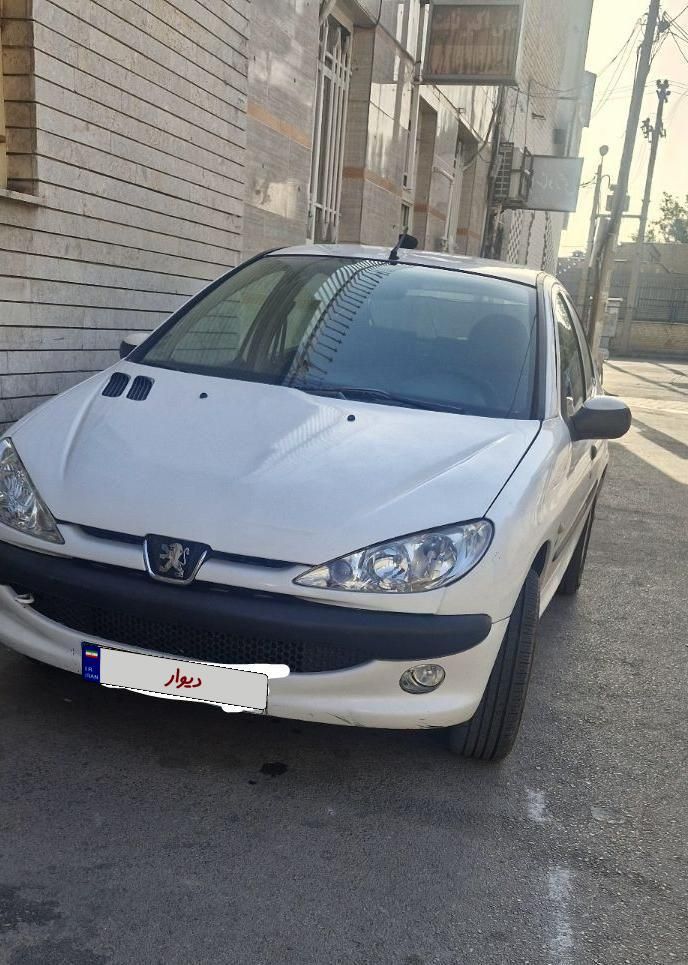 خودرو پژو، ۲۰۶ صندوق دار آگهی ann_18491633