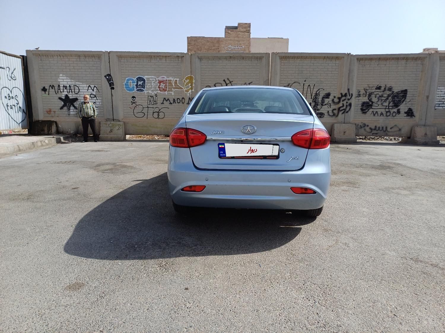 جک J4 اتوماتیک ساده - 2022