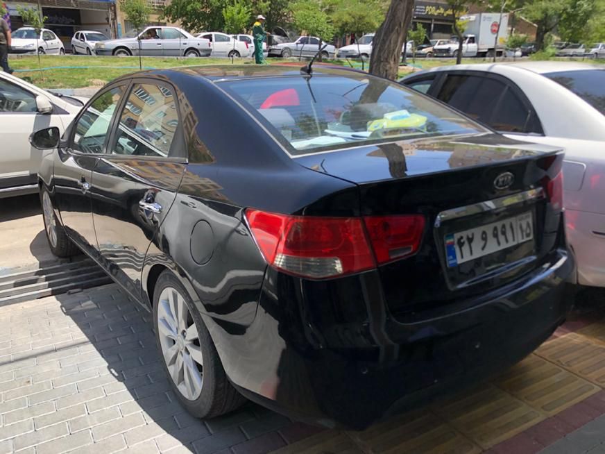 کیا سراتو 2.0 لیتر اتوماتیک GT لاین - 2010