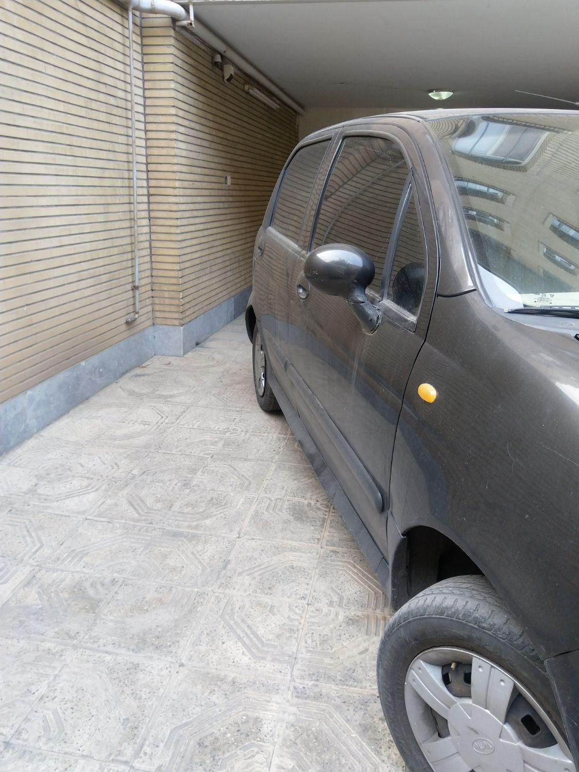 ام وی ام 110 چهار سیلندر دنده ای - 2011