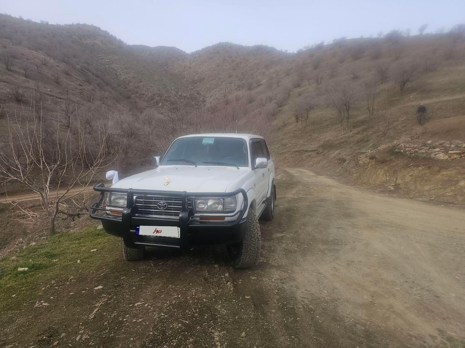 تویوتا کمری XLE - 1402