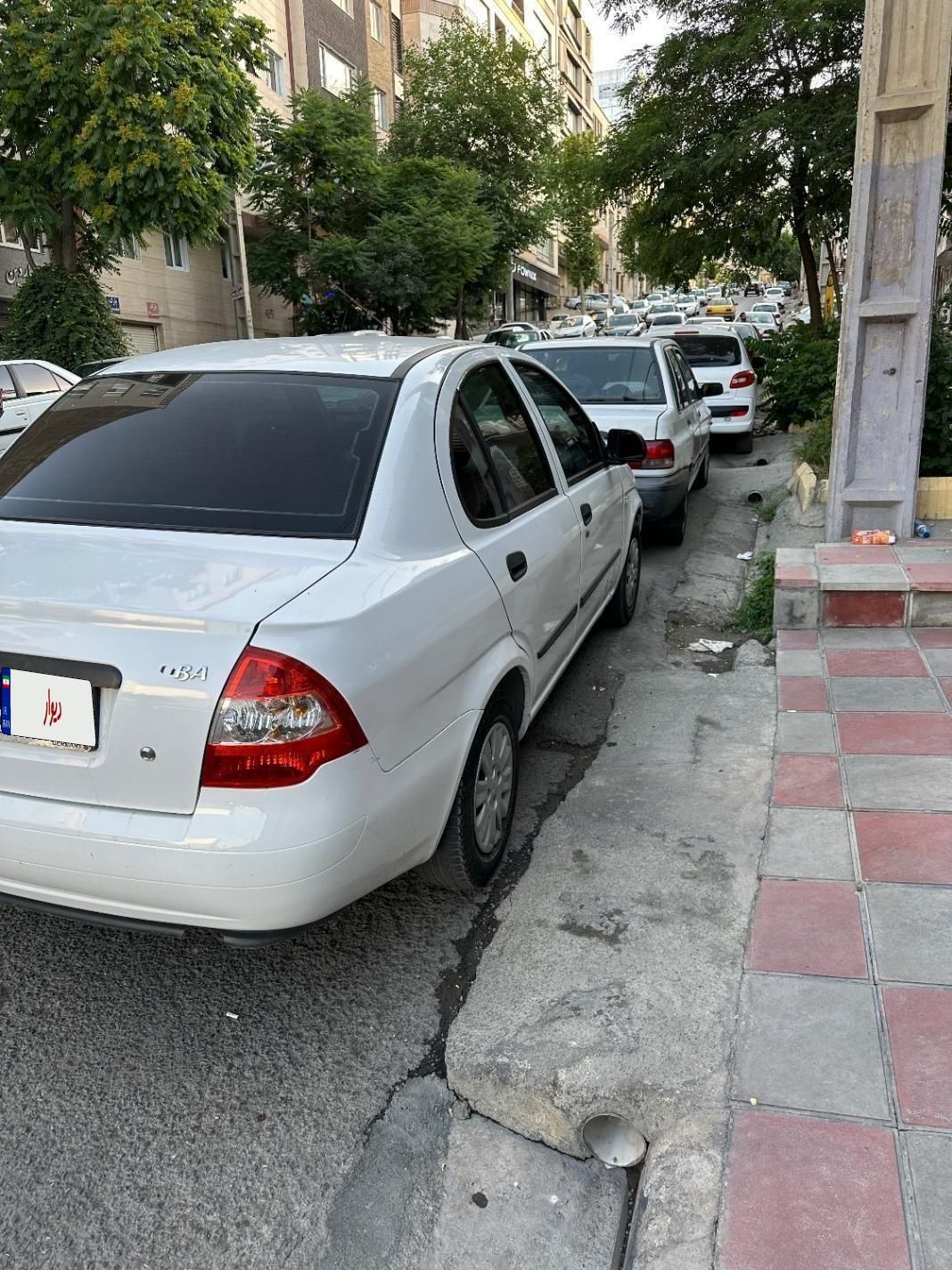 تیبا صندوق دار SX - 1401