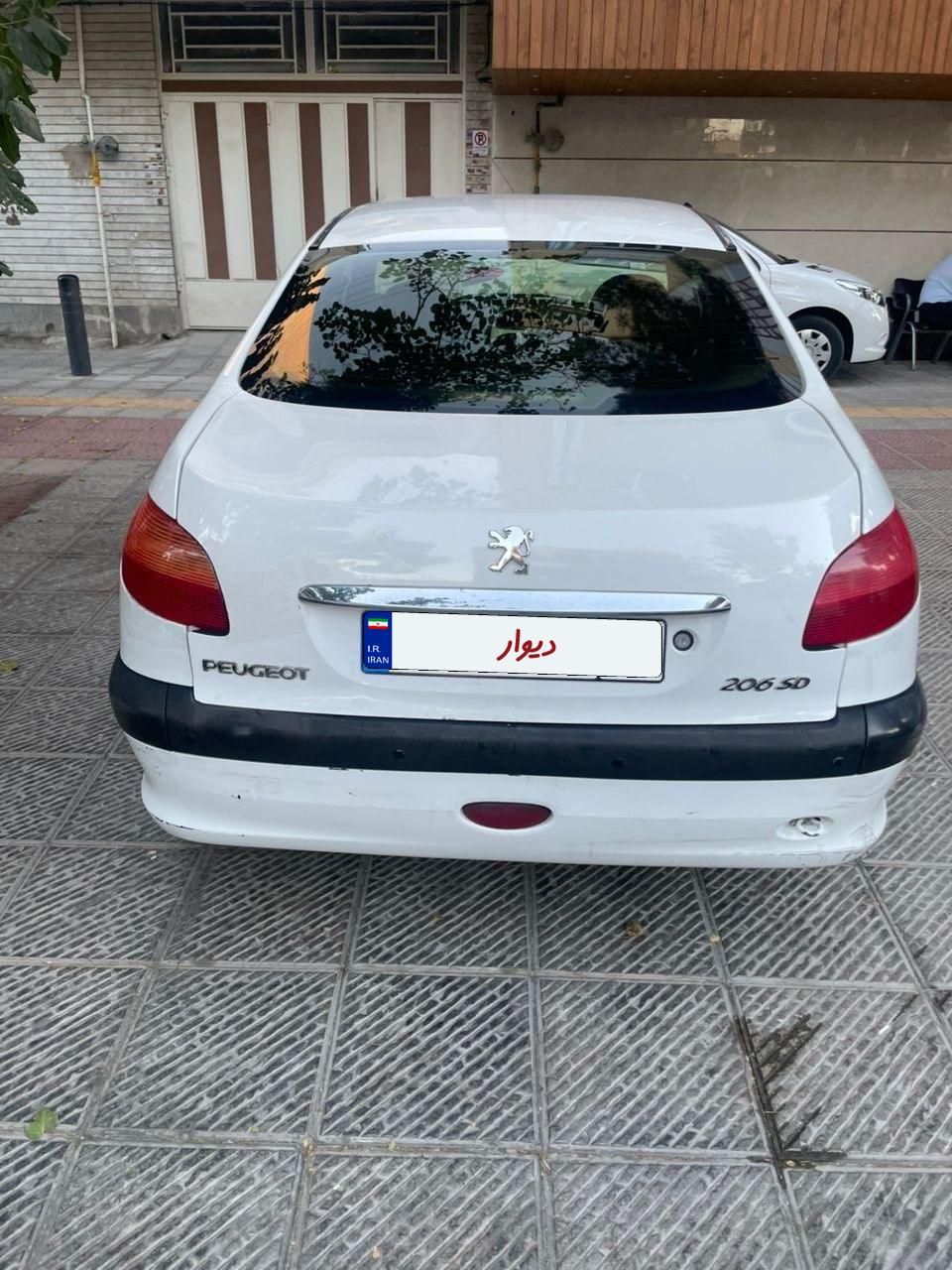 پژو ۲۰۶ صندوق دار v8 - 1389