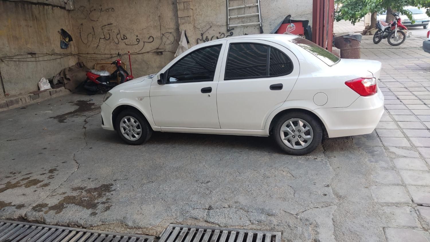 ساینا S دنده‌ای معمولی - 1400