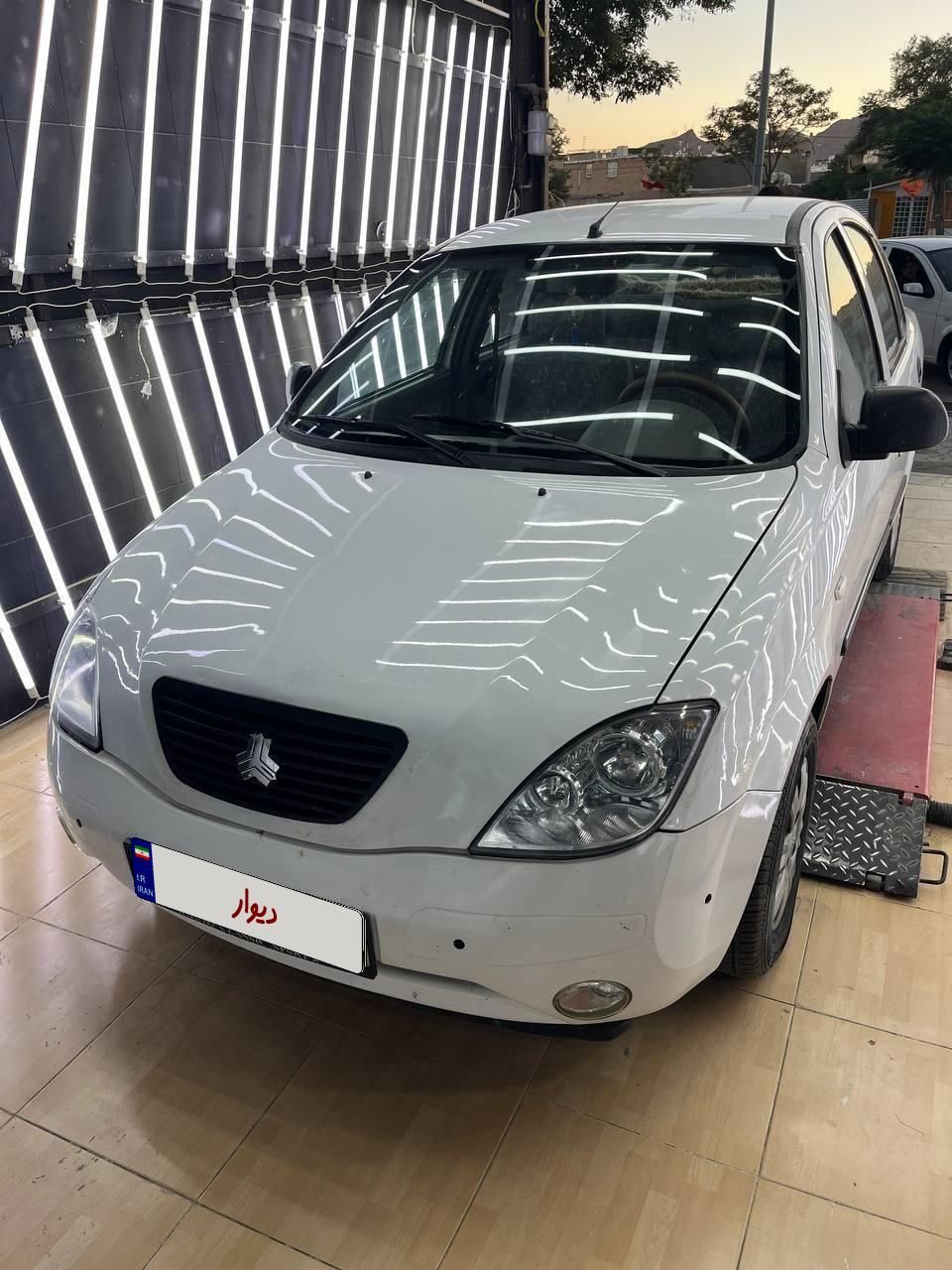 تیبا صندوق دار SX - 1394