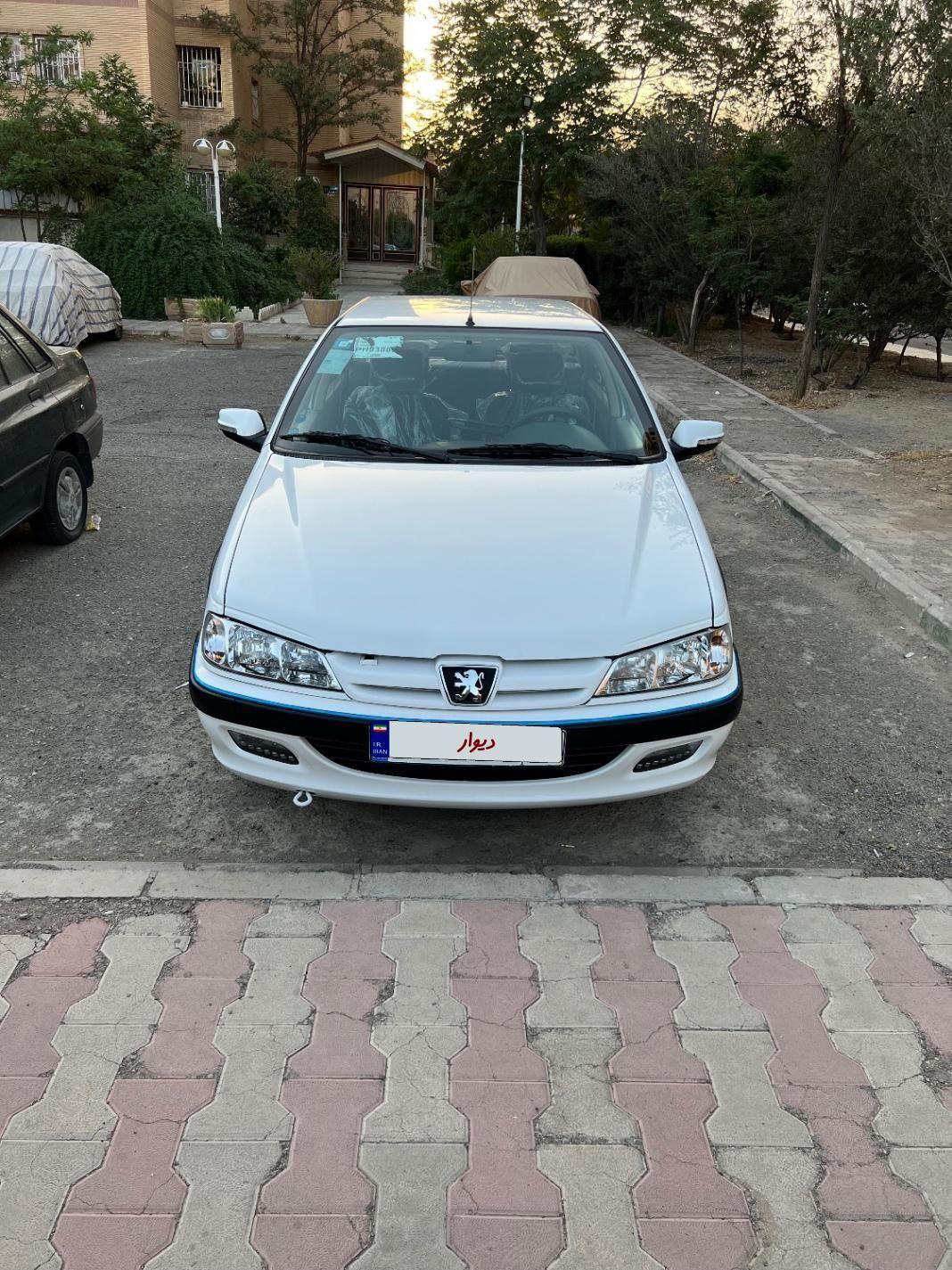 پژو پارس ELX-XU7P سفارشی - 1402