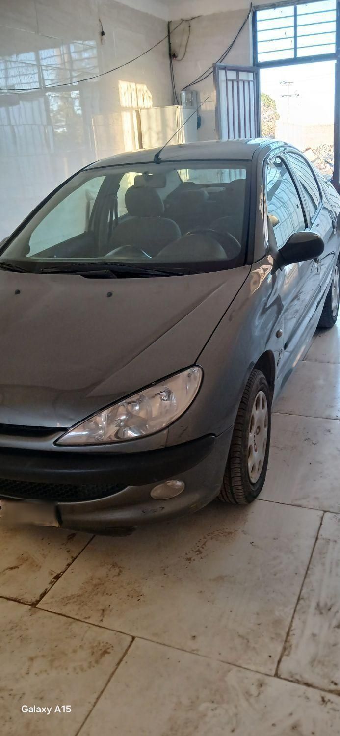 پژو ۲۰۶ صندوق دار v8 - 1393