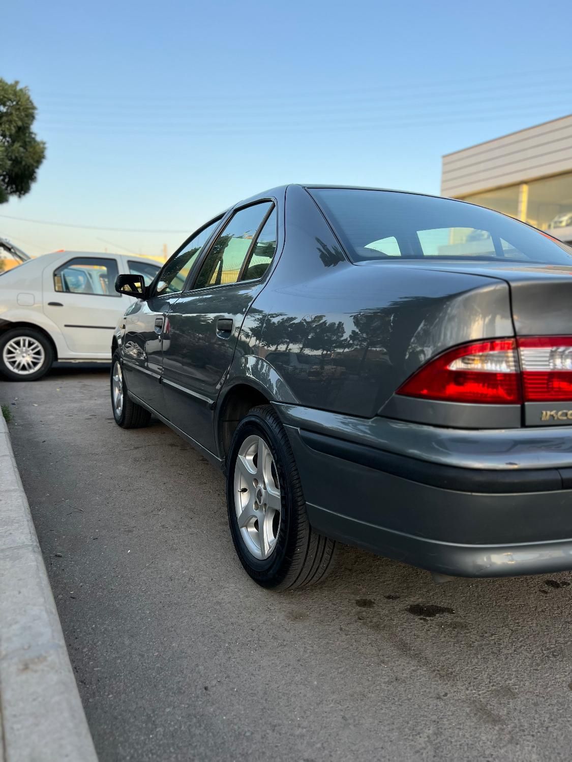 سمند LX XU7 - 1388