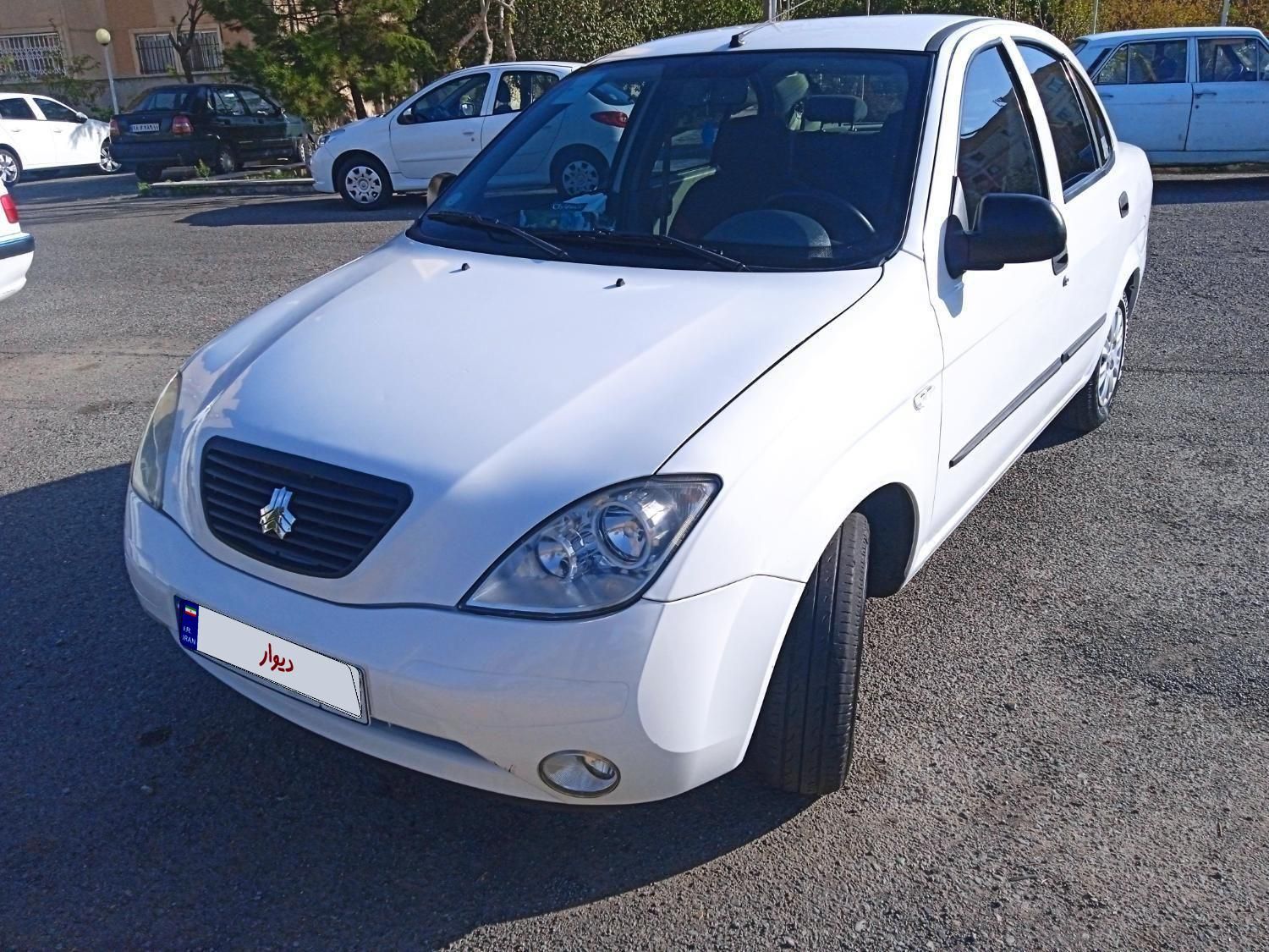 تیبا صندوق دار SX - 1401
