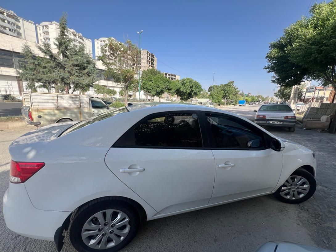 کیا سراتو مونتاژ 1600دنده ای - 2015