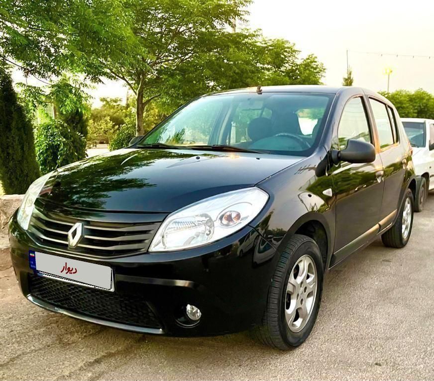 خودرو رنو، ساندرو آگهی ann_18495269