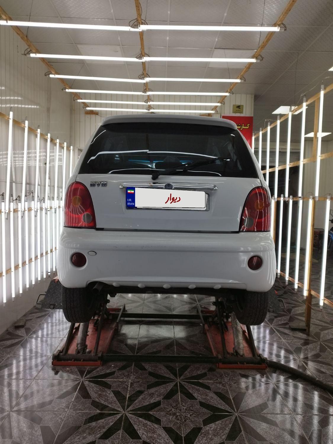 ام وی ام 110 چهار سیلندر دنده ای - 2012