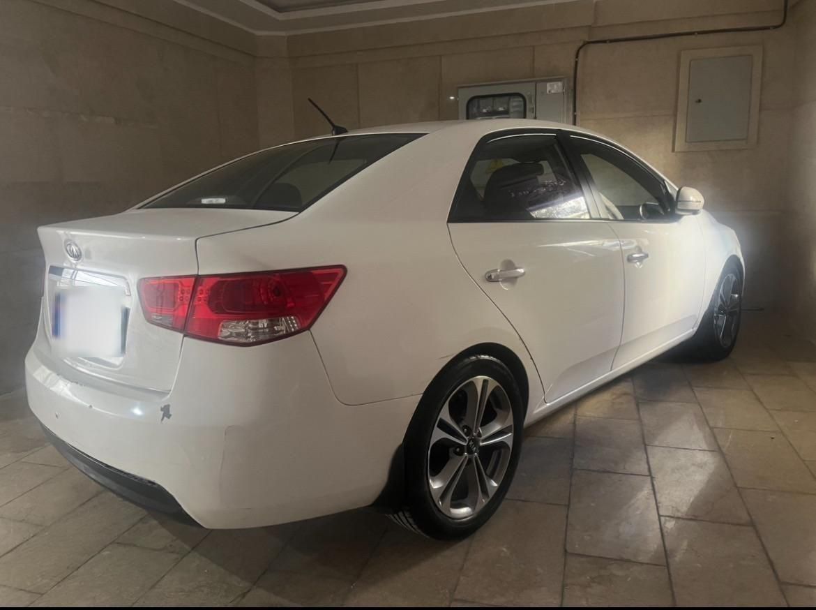 کیا سراتو 2.0 لیتر اتوماتیک GT لاین - 2016