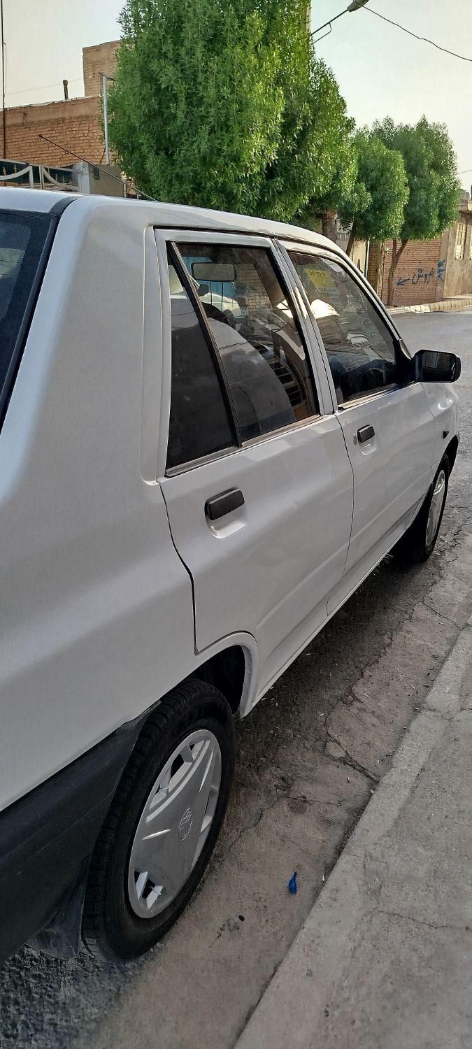 خودرو پراید، 131 آگهی ann_18495446