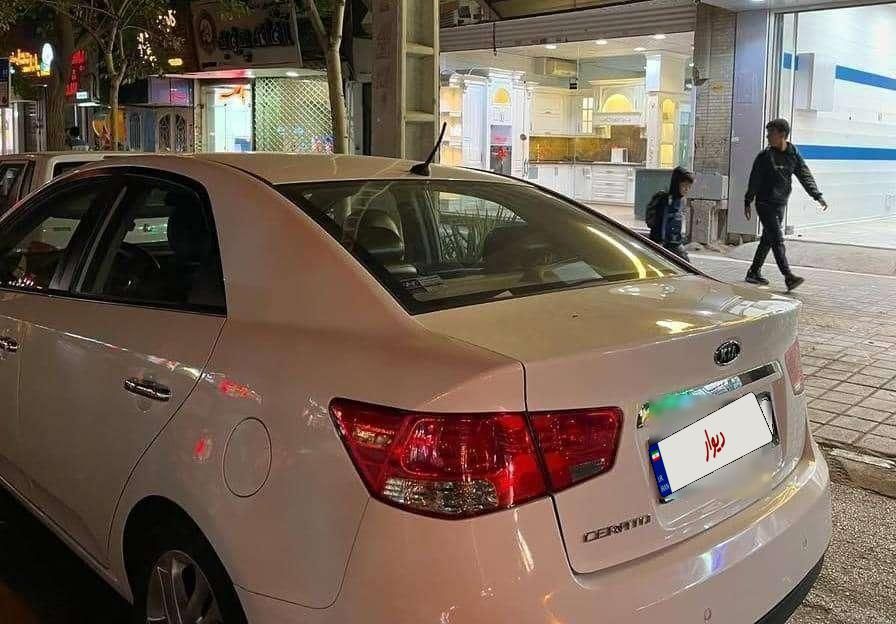 کیا سراتو 2.0 لیتر اتوماتیک GT لاین - 2017