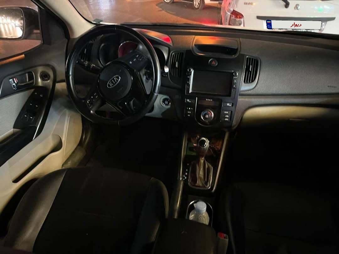 کیا سراتو 2.0 لیتر اتوماتیک GT لاین - 2017