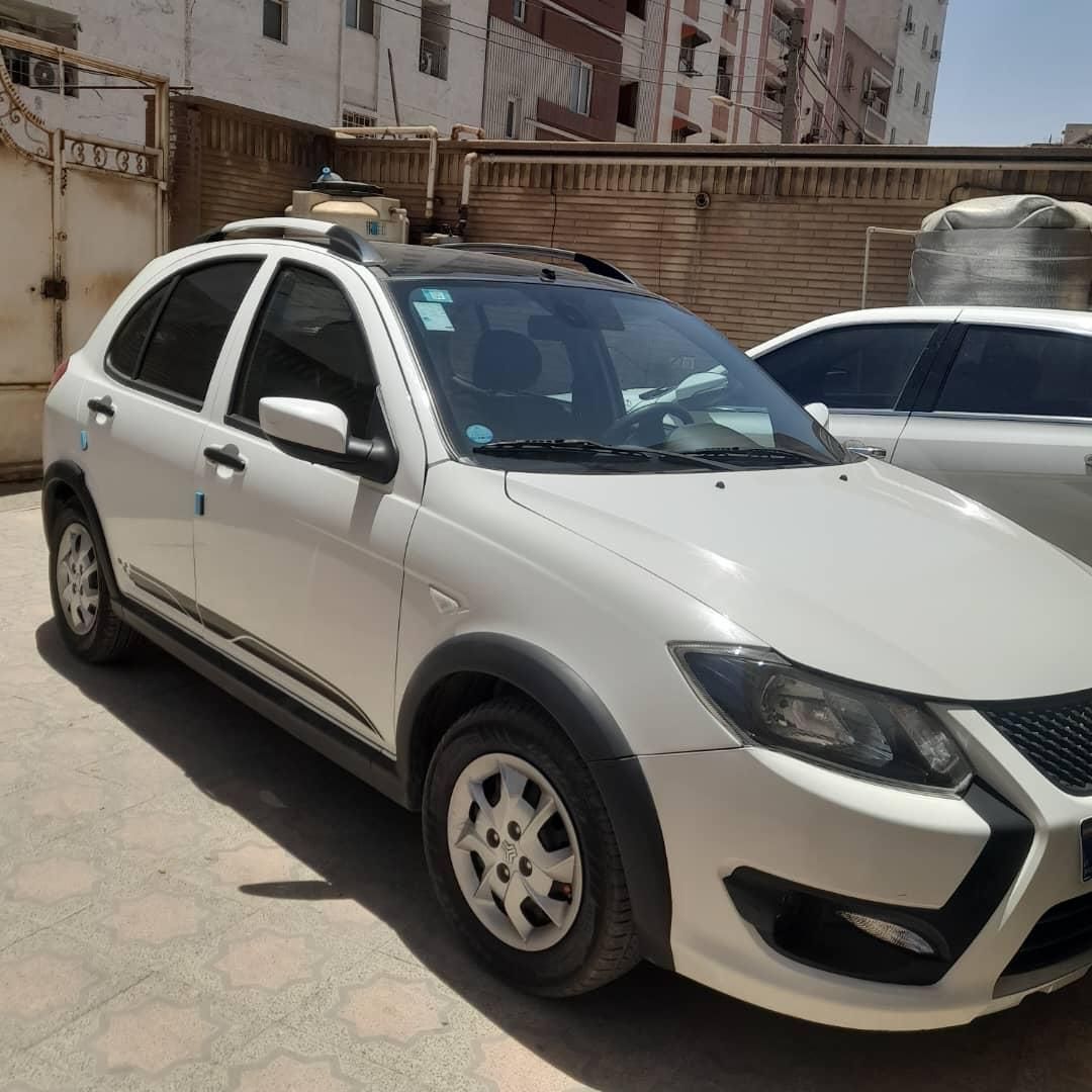 خودرو کوییک، R آگهی ann_18496336