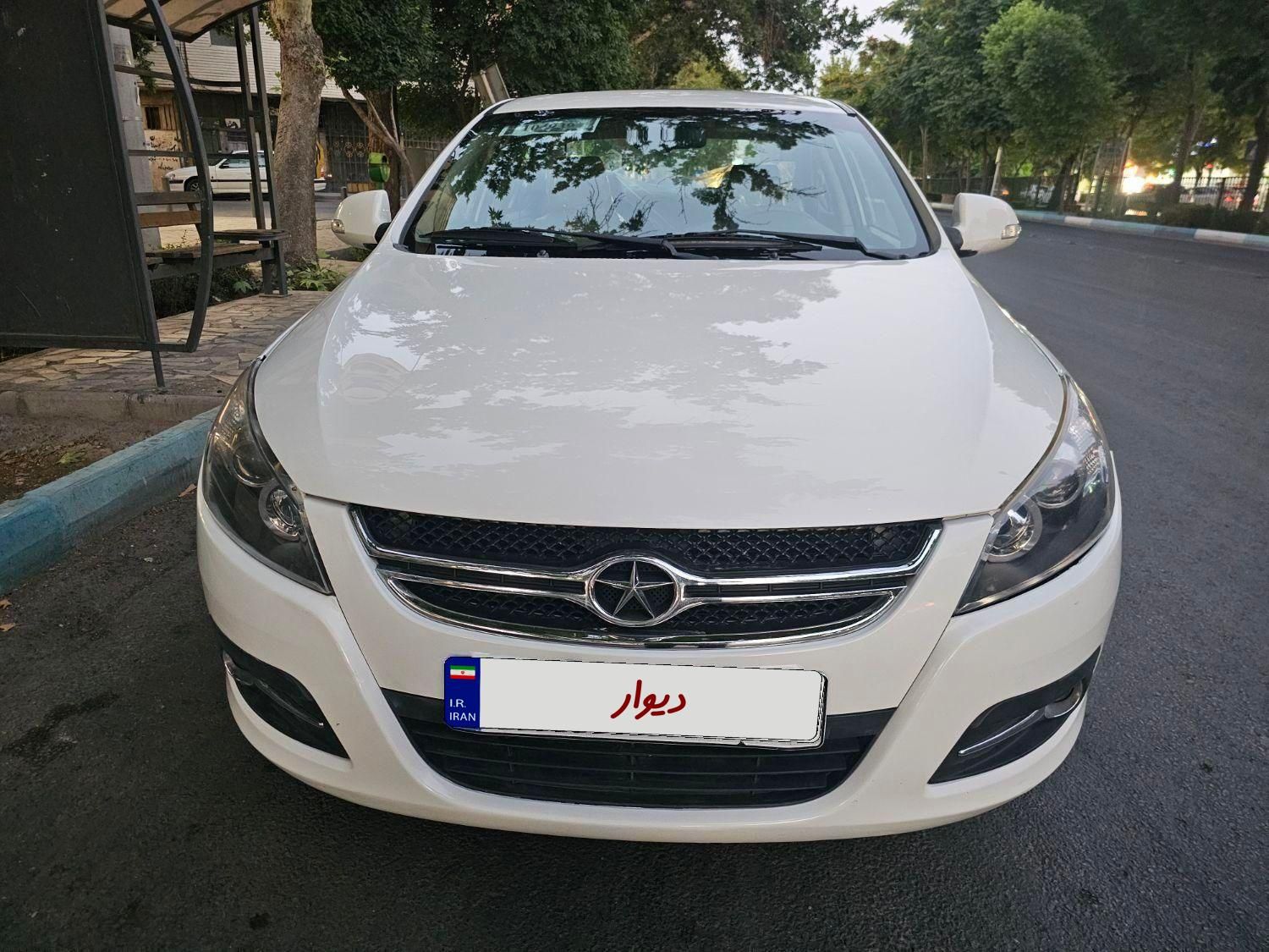 جک J5 دنده‌ای - 2014
