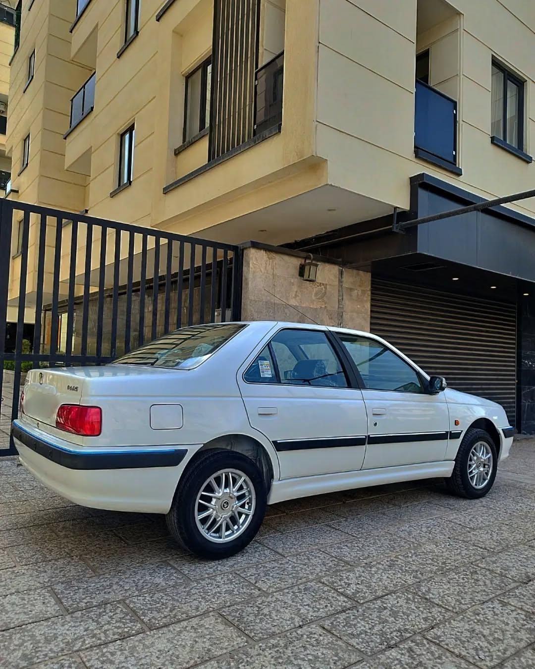 پژو پارس سال - 1393