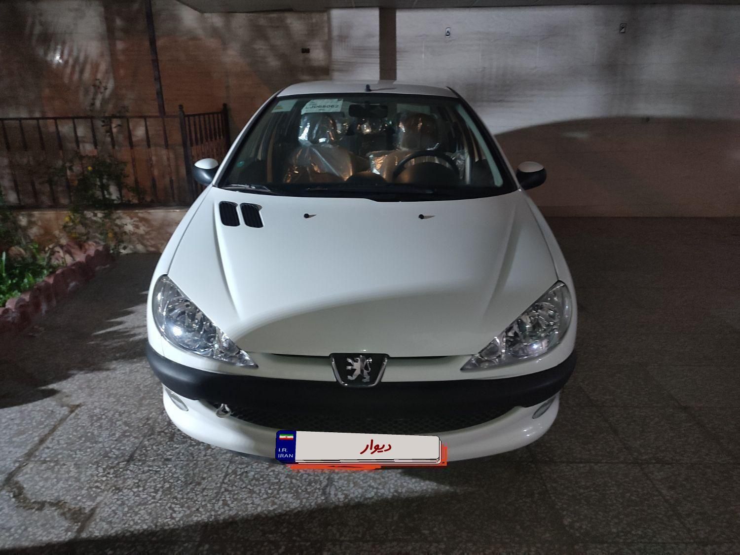 پژو ۲۰۶ صندوق دار v8 - 1399