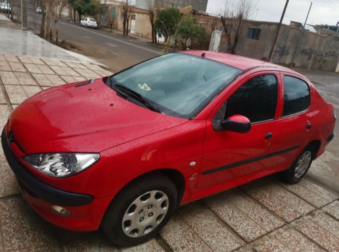 پژو ۲۰۶ صندوق دار v8 - 1397