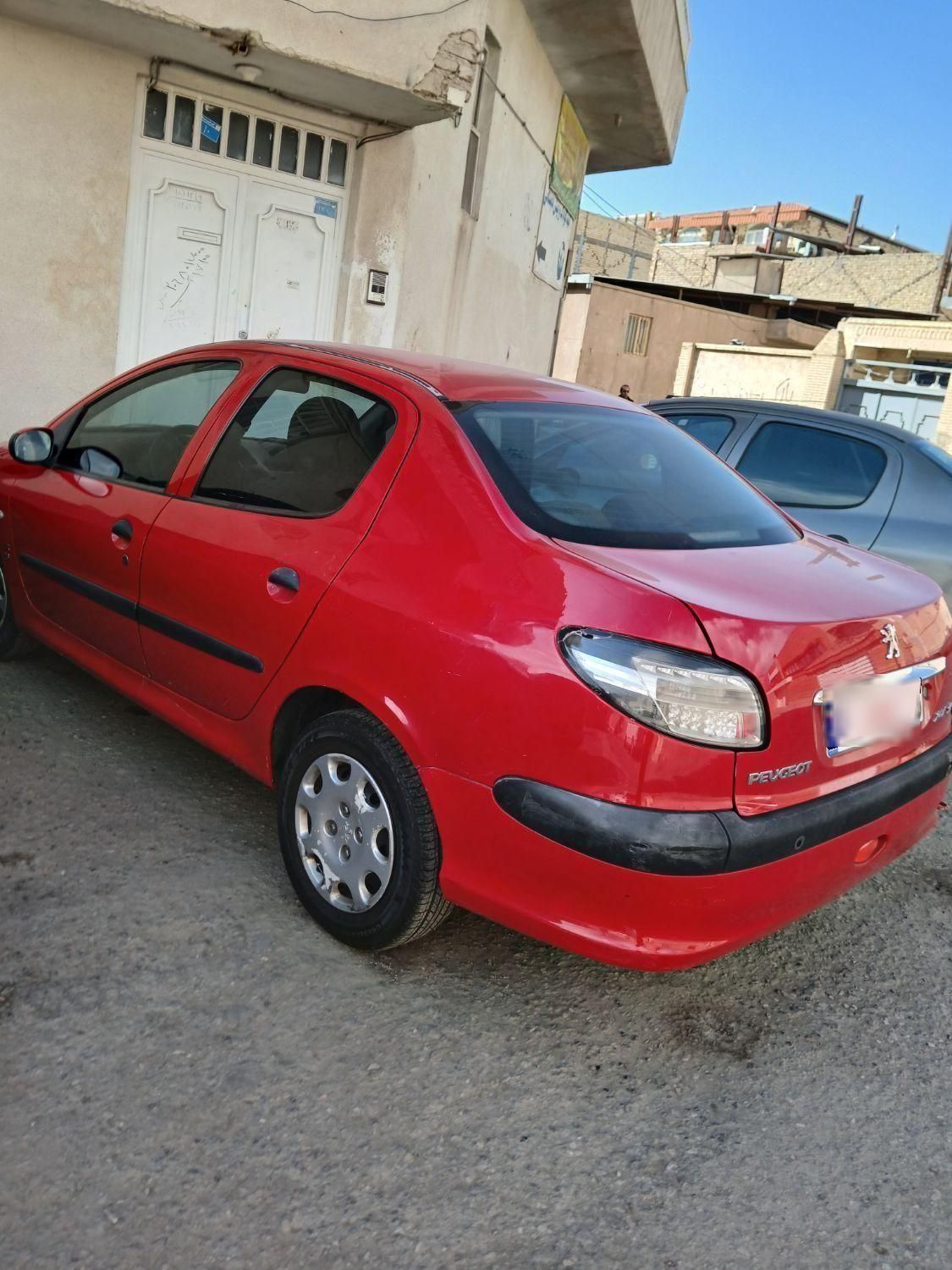 پژو ۲۰۶ صندوق دار v8 - 1397