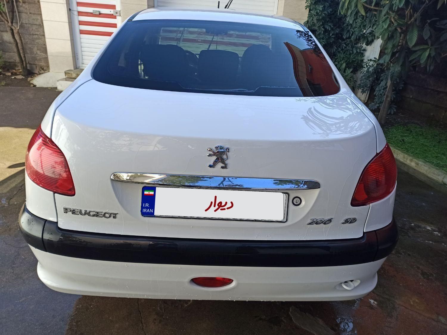 پژو ۲۰۶ صندوق دار v8 - 1399