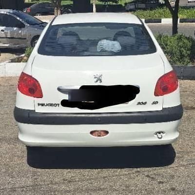 پژو ۲۰۶ صندوق دار v8 - 1395
